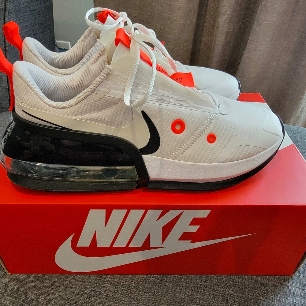 Nike air max up